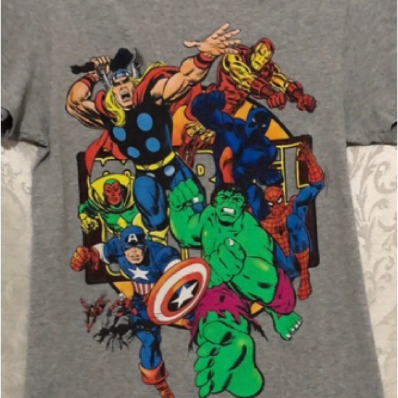 Marvel Tops - Marvel Studios 18” Pit 2 Pit Graphic Tee size S/CH Excellent Used Condition.